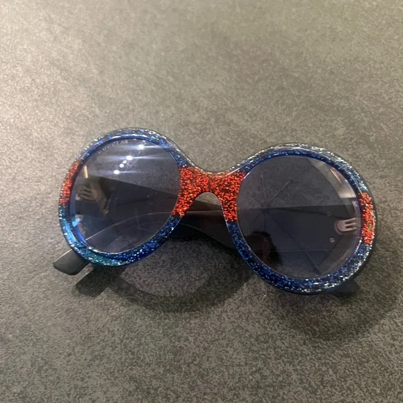 Gucci Red and Blue Glitter Sunglasses - READ Description - Picture 2 of 16